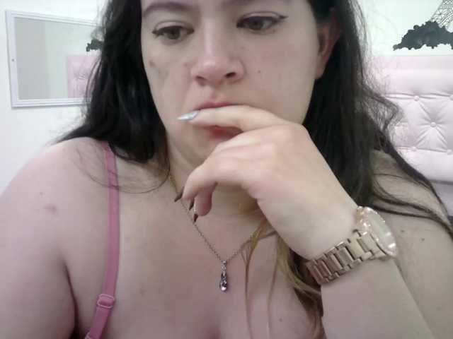 Zdjęcia isabellakim91 hi guys let's play for a while until we get to a squir show #bbw #latina #new #anal #lovense #newtoy 10tk c2c 50tk show tits 100tk show pussy 500tk lovense control