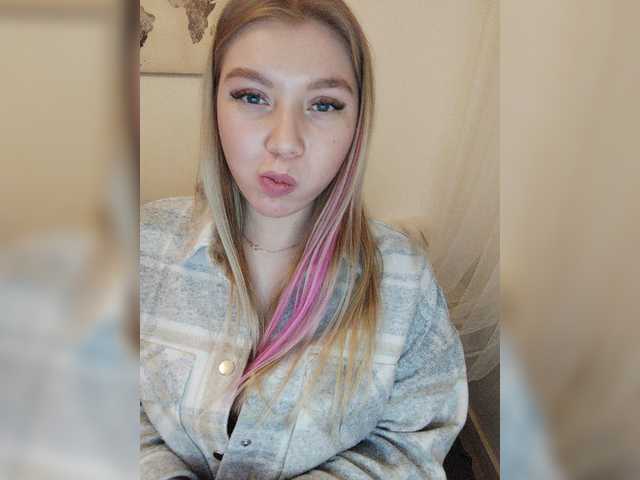Zrzuty ekranu transmisji -Isabella-