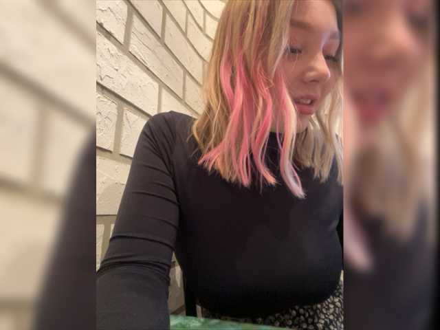 Zrzuty ekranu transmisji -Isabella-