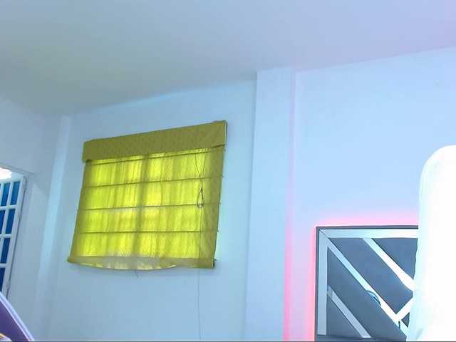 Zrzuty ekranu transmisji IsaPetite1