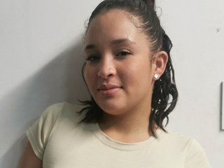 Erotyczny czat wideo IsaWilliams