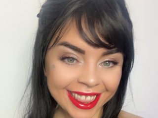 Erotyczny czat wideo IsisSquirt