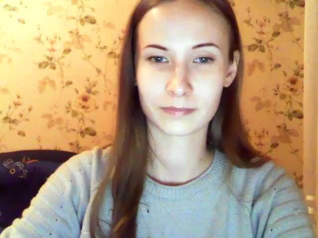 Zdjęcia Sladkaia138 I turn on the microphone in private chats, have a good day! :)
