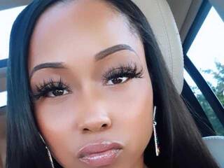 Erotyczny czat wideo ItsChanelHope