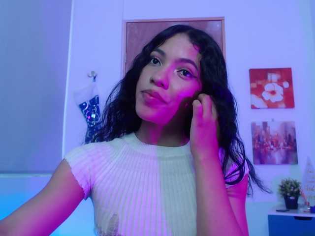 Zdjęcia jade-cruzz welcome to my guys # teen #lovense #latina