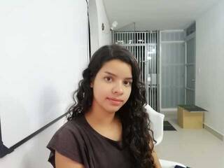 Erotyczny czat wideo jadeEiffel