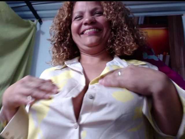 Zrzuty ekranu transmisji jademoomss