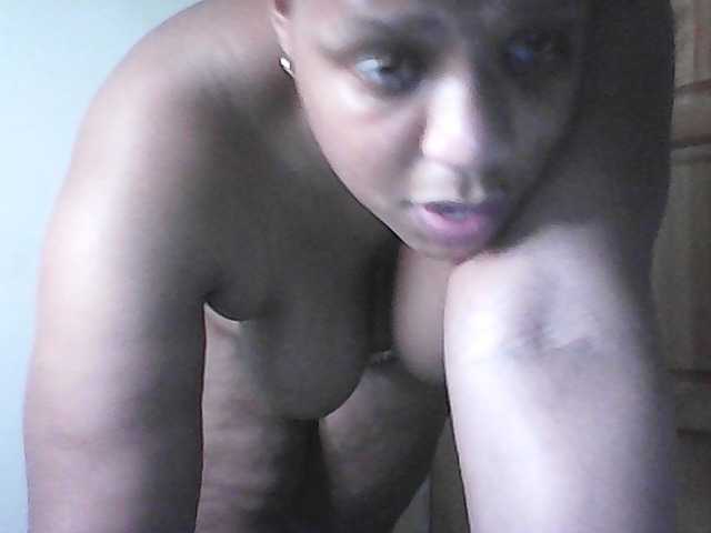 Zrzuty ekranu transmisji JaguarBooty