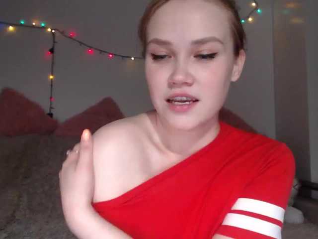 Zdjęcia HYPNOTIC_WOLF throw 5 tokens, give me a compliment :)