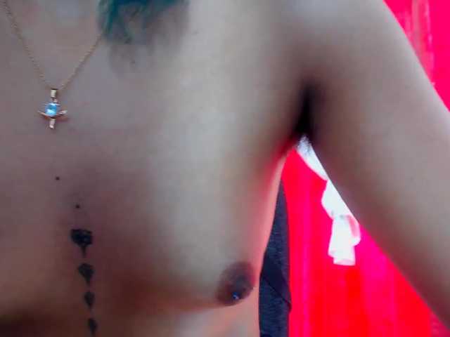 Zrzuty ekranu transmisji JasmineAmber