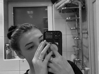 Erotyczny czat wideo jeansharp