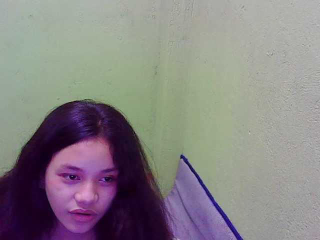 Zrzuty ekranu transmisji Jenn22