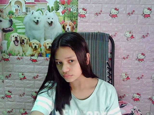 Zrzuty ekranu transmisji Jenn22