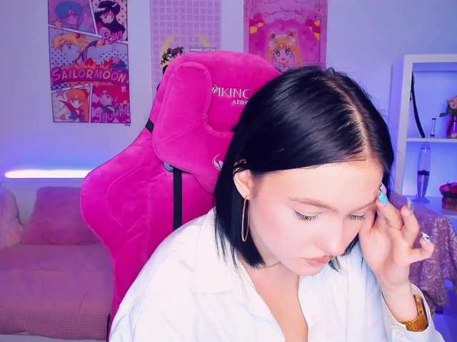 Zrzuty ekranu transmisji JoaneMoris