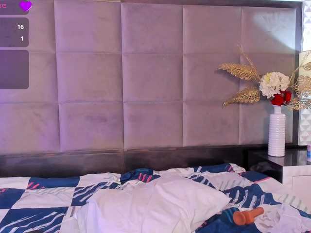 Zrzuty ekranu transmisji JoissMolli