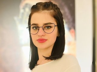 Erotyczny czat wideo Jolie-FUN