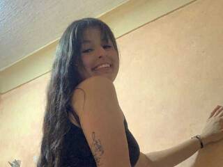 Erotyczny czat wideo Joyce-Rosse