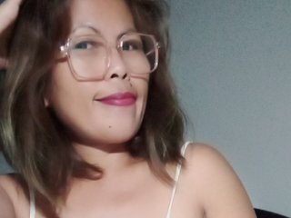 Erotyczny czat wideo Juicylinky