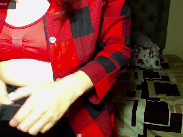 Zrzuty ekranu transmisji Juli-evans