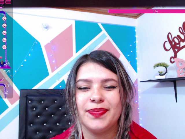 Zdjęcia julianalopezX Do you want to see me dance while I get naked? ok give me 200 tk and more motivation for more show #dancenaked #bodyoil #roleplay #playfeet #dildoplay #bignipples