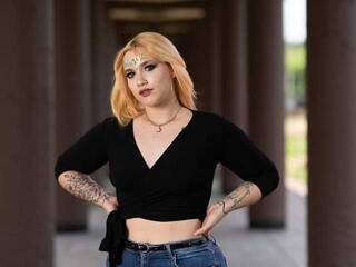 Erotyczny czat wideo JulianeMiller