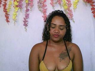 Erotyczny czat wideo Lovejuju