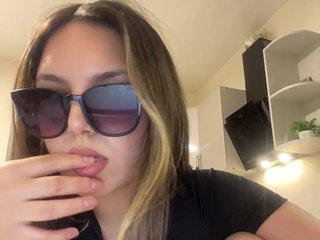 Erotyczny czat wideo JULIE21