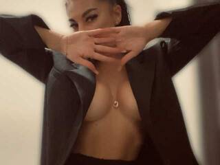 Erotyczny czat wideo JulieWerb