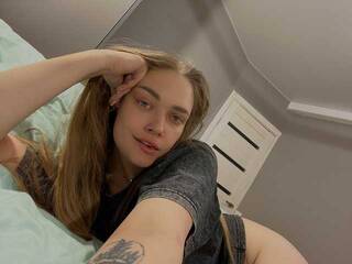 Erotyczny czat wideo HollyGolightly