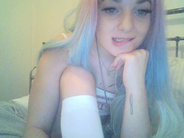 Zrzuty ekranu transmisji JunipaJinxe