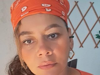 Erotyczny czat wideo KaillyPariss