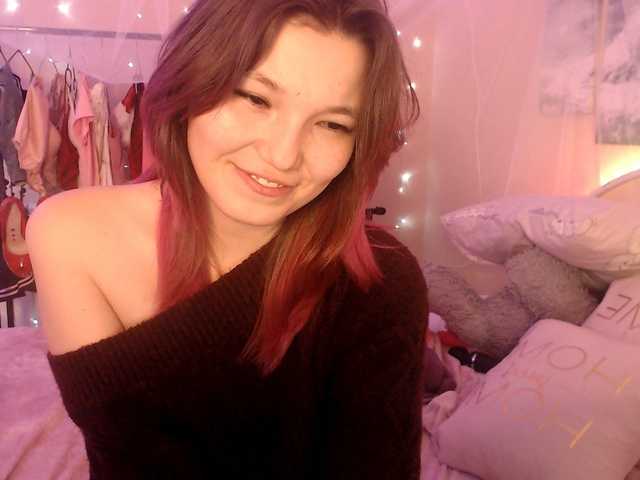 Zrzuty ekranu transmisji KaliBibi