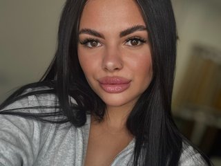 Erotyczny czat wideo KamillaLovee