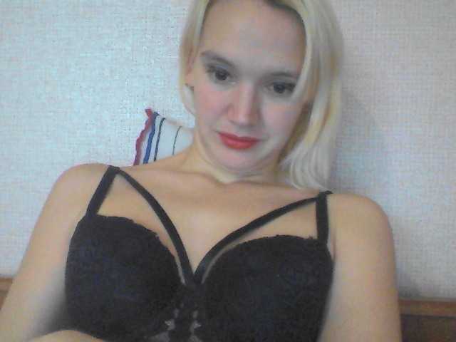 Zdjęcia Asoll21 Hey guys!:) Goal- #Dance #hot #pvt #c10c #fetish #feet #roleplay Tip to add at friendlist and for requests!