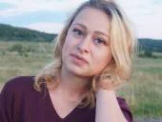 Erotyczny czat wideo karmelli