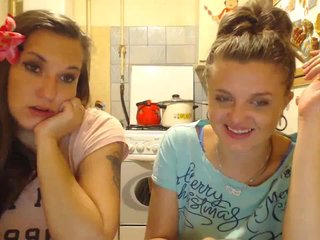 Zrzuty ekranu transmisji SEX-THREESOME