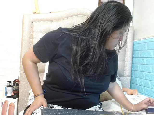 Zrzuty ekranu transmisji KataleyaStiward