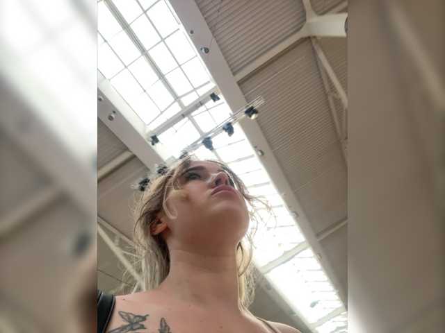 Zrzuty ekranu transmisji Kate_kotuk