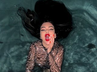 Erotyczny czat wideo katerine-Monroe