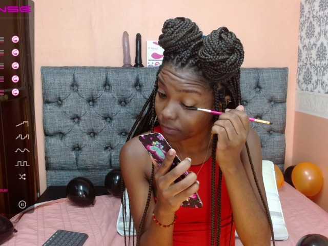 Zrzuty ekranu transmisji KathlenRojas