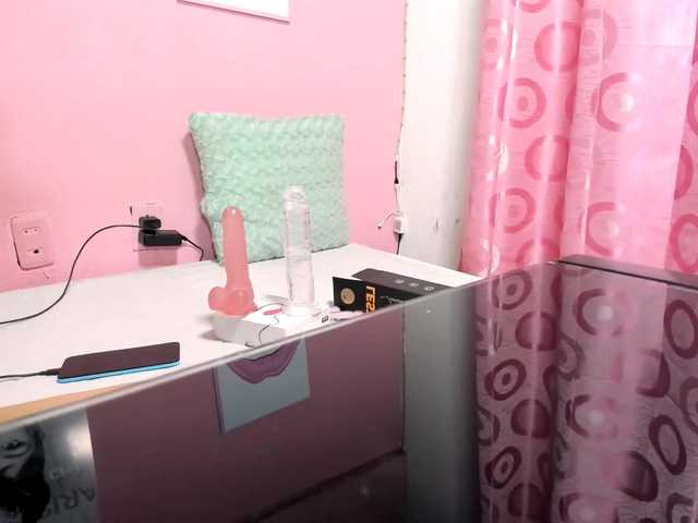 Zrzuty ekranu transmisji Katiehs