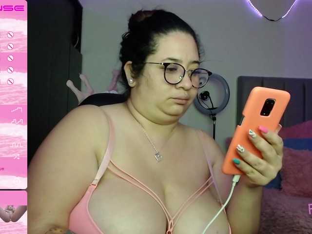 Zrzuty ekranu transmisji katrina-boobs