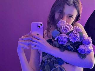 Erotyczny czat wideo Kattitoffy