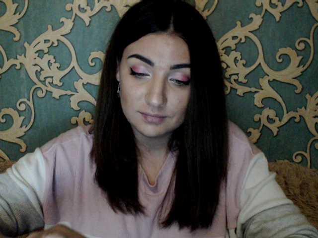 Zdjęcia KattyCandy Welcome to my room, in public we can just chat, pm-10 tk, open cam - 40 tk, and my name is Maria) and i not collected friends 5000 2934 2066 goal of day