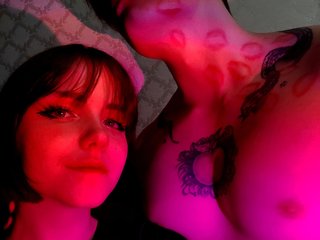 Erotyczny czat wideo KawaiiHornyArtists