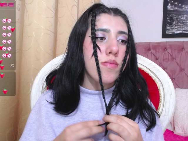 Zdjęcia kendall09- Welcome to my rooms I am a girl who likes to give a great show squirt stay and enjoy goal big squirt 2000 1514