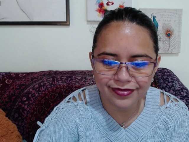 Zrzuty ekranu transmisji Kendra-mamba