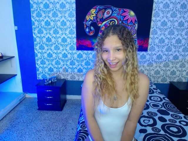 Zrzuty ekranu transmisji kendraaxl