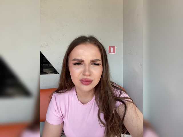 Zrzuty ekranu transmisji -Alexa-999-