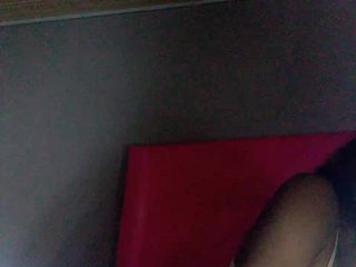 Erotyczny czat wideo Keziaa